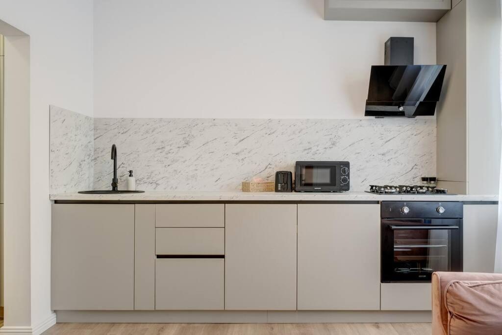 Apartament Oasis On Calea Victoriei Bukareszt Zewnętrze zdjęcie